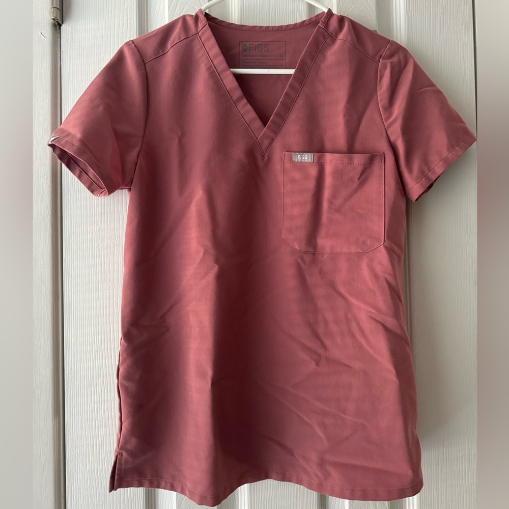 Figs Women's Mauve Catarina - One-Pocket Scrub Top